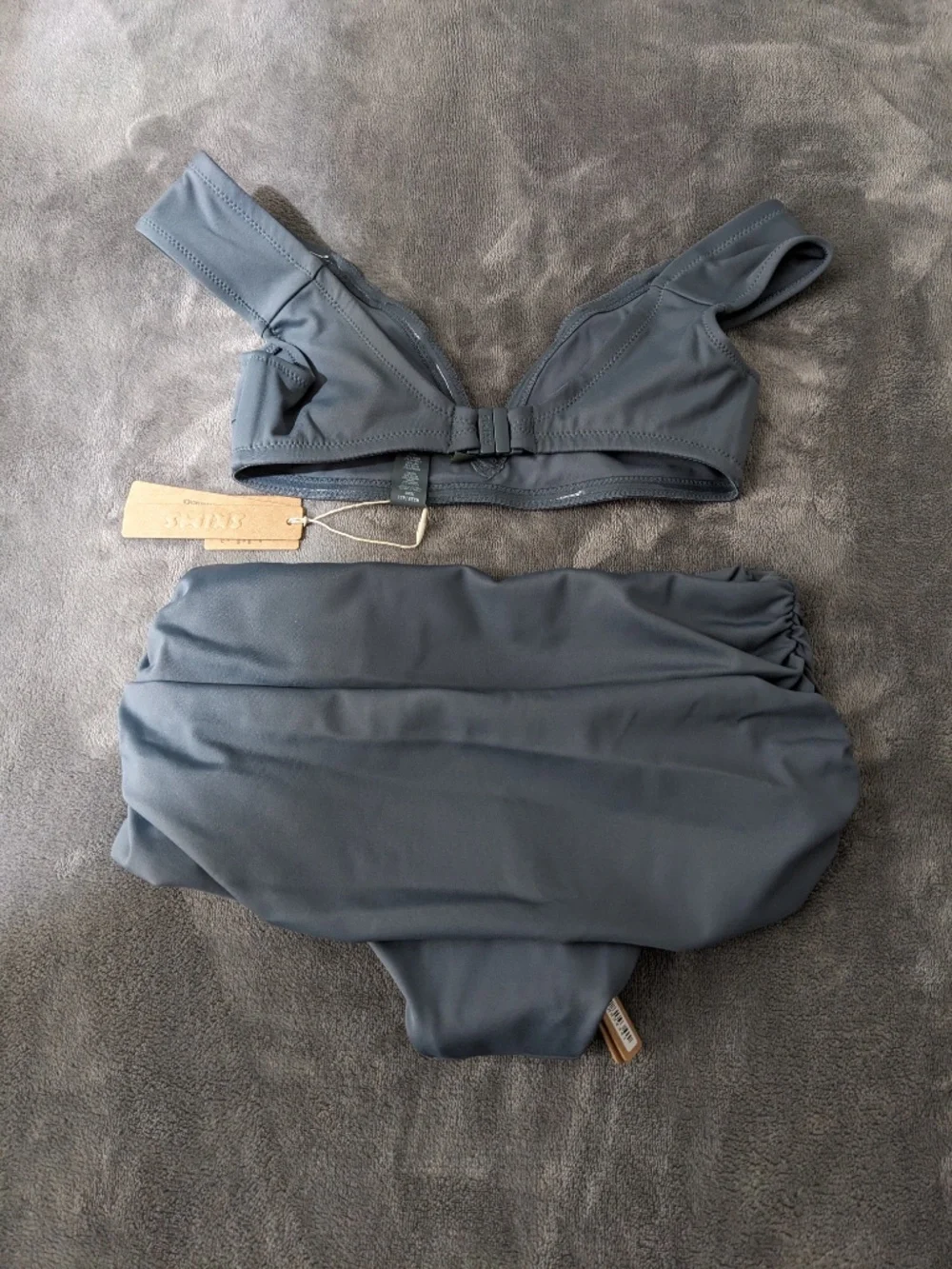 NWT Skims Sculpting Swim Off Shoulder Top & Fold Over Bottom - Size XXSmall